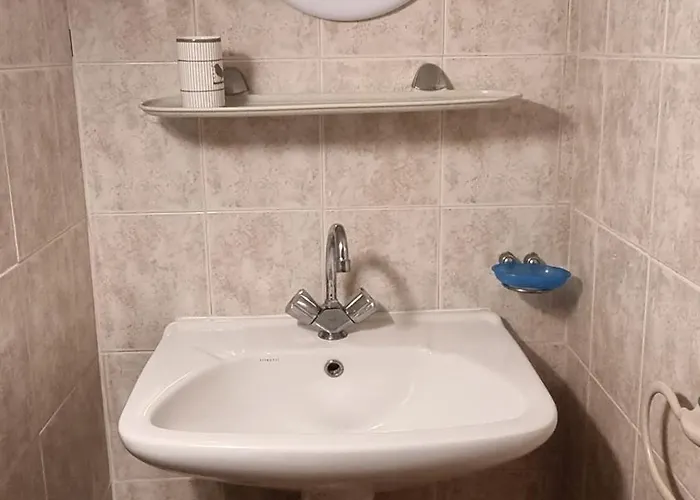 Location Cap Corse * Canari